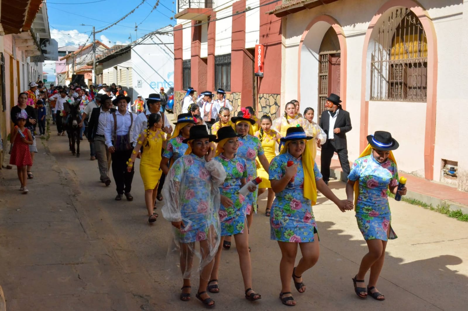 Galería El correo del Carnaval en Vallegrande 