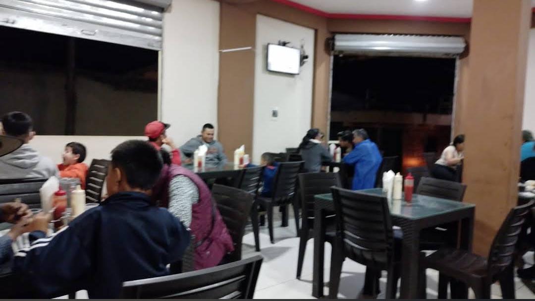 Pollos Josue